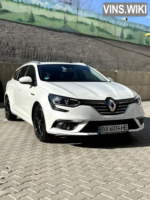 VF1RFB00758360309 Renault Megane 2017 Универсал 1.6 л. Фото 1