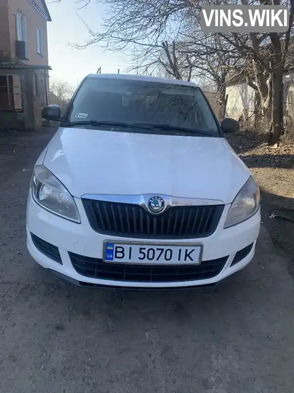 Хетчбек Skoda Fabia 2011 1.6 л. Ручна / Механіка обл. Полтавська, Селещина - Фото 1/8