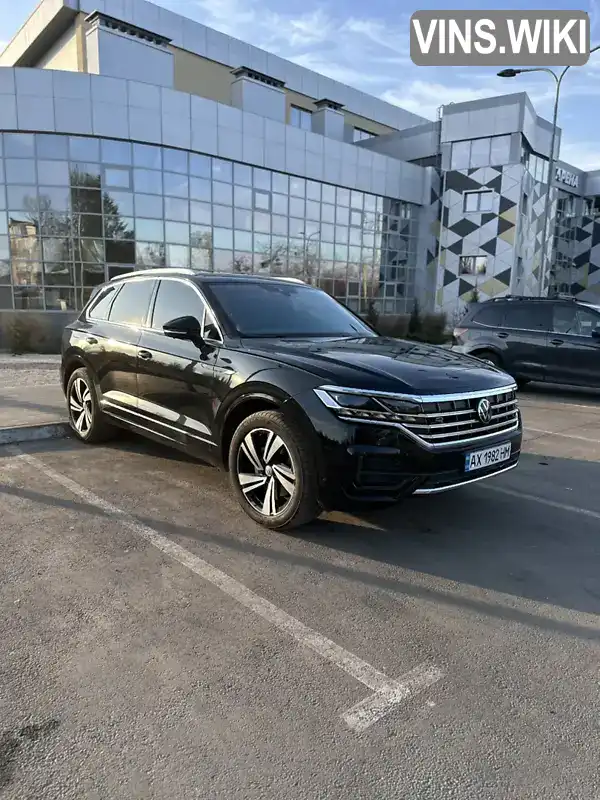 Позашляховик / Кросовер Volkswagen Touareg 2023 2.97 л. Автомат обл. Полтавська, Полтава - Фото 1/17