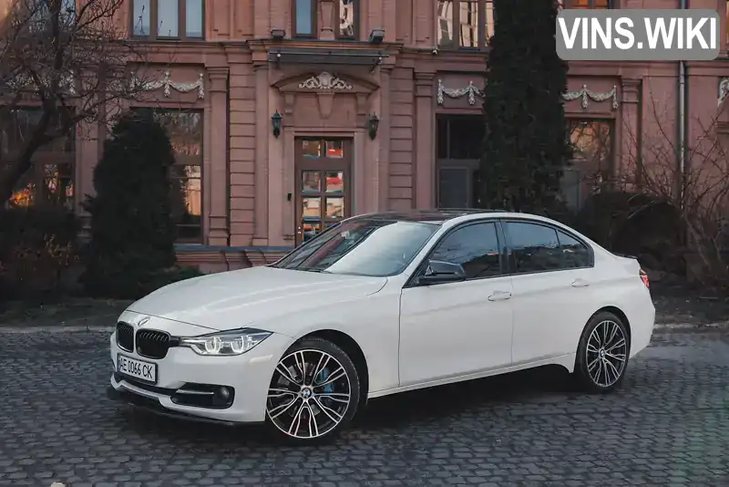 Седан BMW 3 Series 2013 2.98 л. Автомат обл. Днепропетровская, Днепр (Днепропетровск) - Фото 1/20