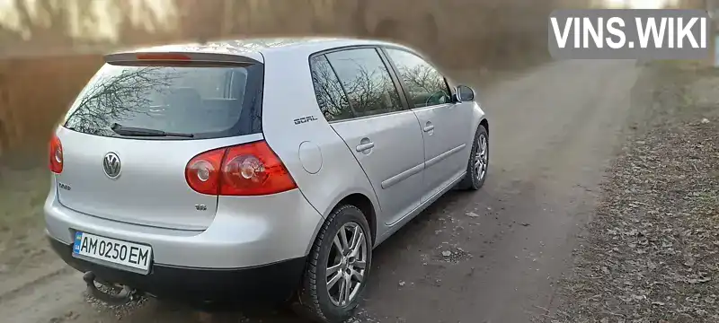 Хетчбек Volkswagen Golf 2006 1.6 л. Ручна / Механіка обл. Житомирська, Житомир - Фото 1/21