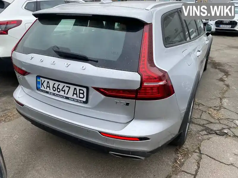 YV1ZZ25VCL1035160 Volvo V60 Cross Country 2019 Універсал 1.97 л. Фото 8