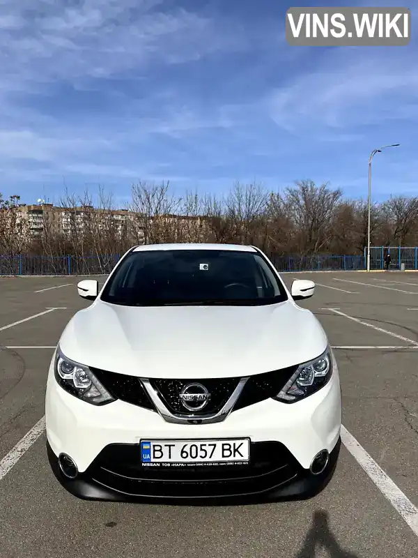 SJNFDAJ11UZ047713 Nissan Qashqai 2017 Внедорожник / Кроссовер 1.6 л. Фото 2