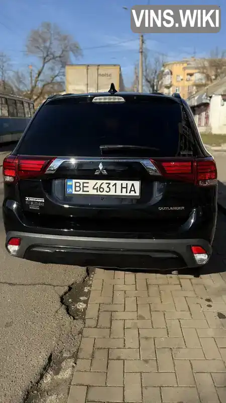 JA4AZ3A35KZ029426 Mitsubishi Outlander 2018 Позашляховик / Кросовер 2.36 л. Фото 8