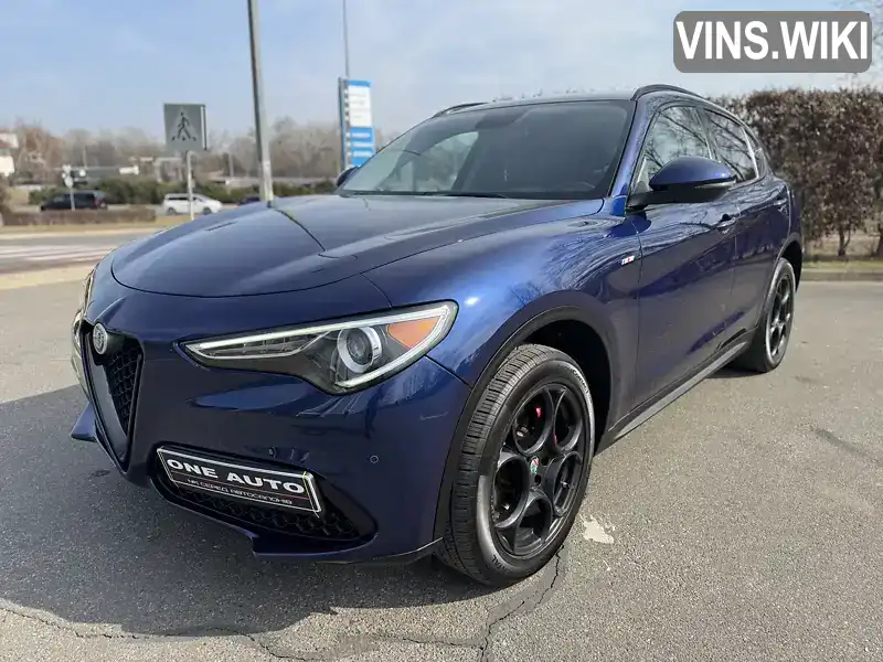 Позашляховик / Кросовер Alfa Romeo Stelvio 2017 2 л. Автомат обл. Київська, Київ - Фото 1/21