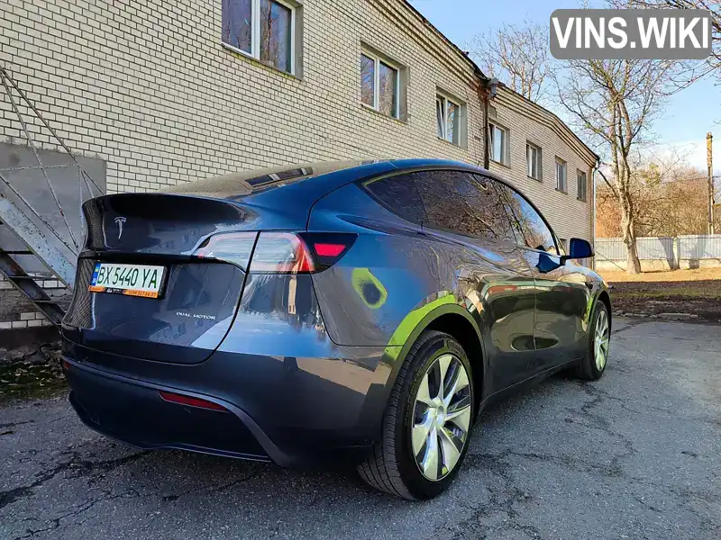 Внедорожник / Кроссовер Tesla Model Y 2023 null_content л. обл. Хмельницкая, Хмельницкий - Фото 1/16