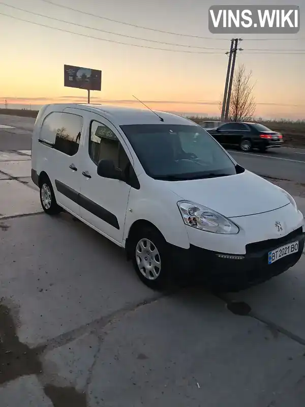 Минивэн Peugeot Partner 2013 1.6 л. Ручная / Механика обл. Одесская, Одесса - Фото 1/21