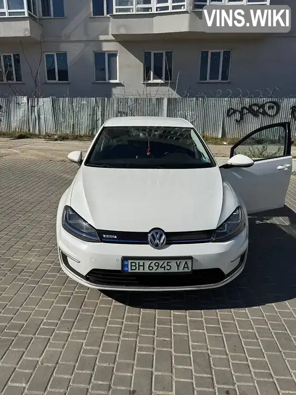 Хетчбек Volkswagen e-Golf 2014 null_content л. Автомат обл. Одеська, Одеса - Фото 1/10