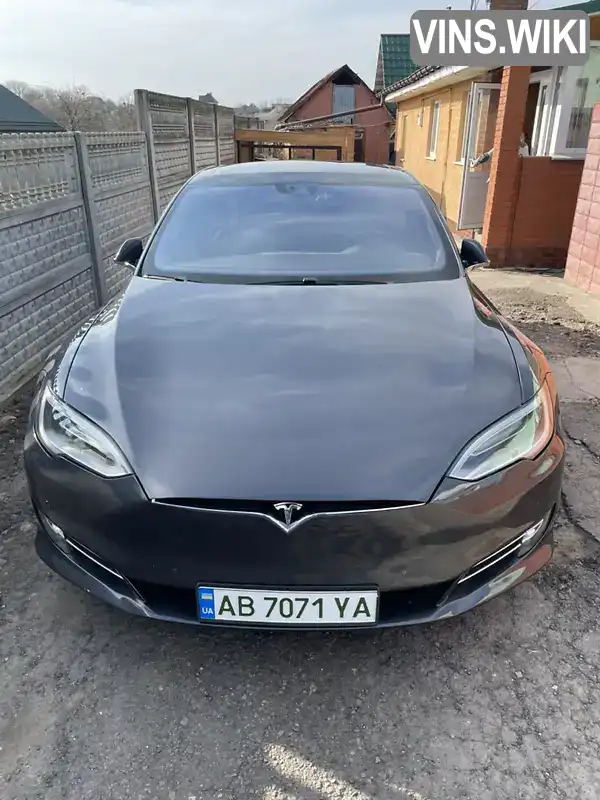 Ліфтбек Tesla Model S 2016 null_content л. Автомат обл. Вінницька, Вінниця - Фото 1/13