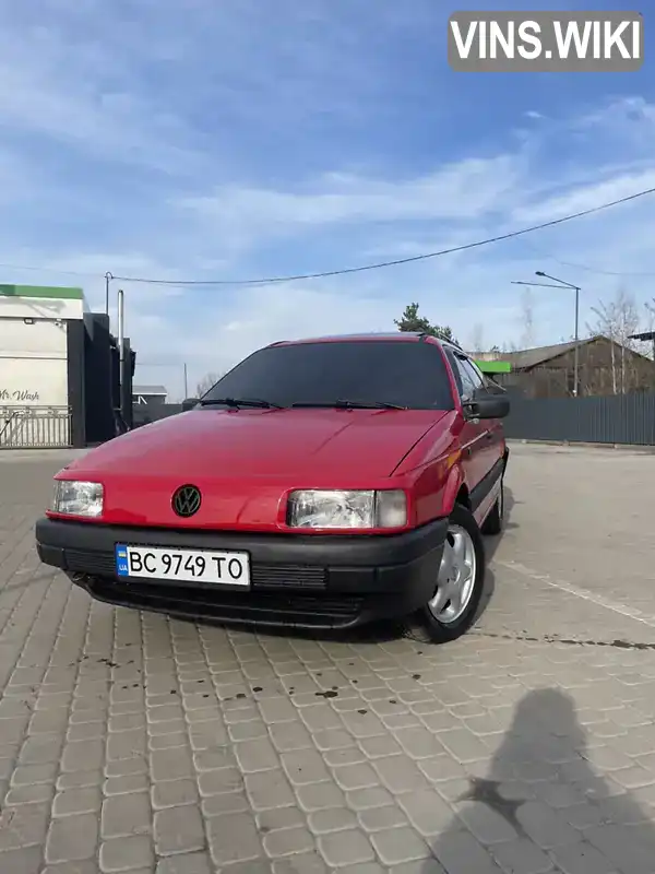 Універсал Volkswagen Passat 1989 1.8 л. Ручна / Механіка обл. Львівська, Червоноград - Фото 1/11