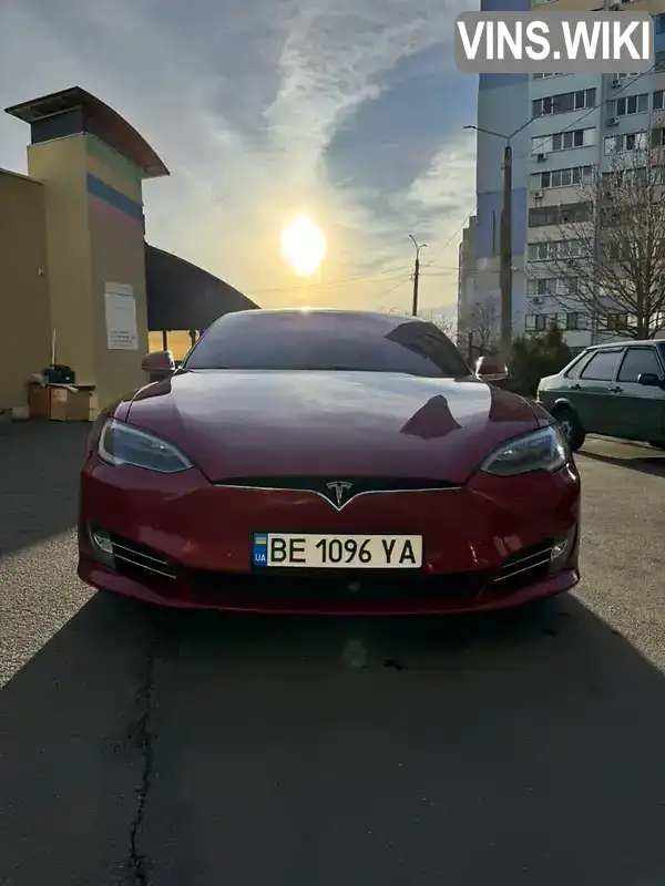 5YJSA1E2XHF193499 Tesla Model S 2017 Ліфтбек  Фото 2