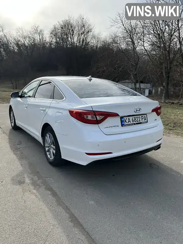 KMHE341DBFA052930 Hyundai Sonata 2014 Седан 2 л. Фото 2