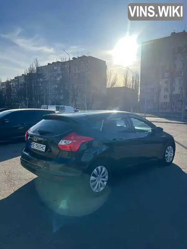 1FAHP3K29CL106051 Ford Focus 2011 Хетчбек 2 л. Фото 8