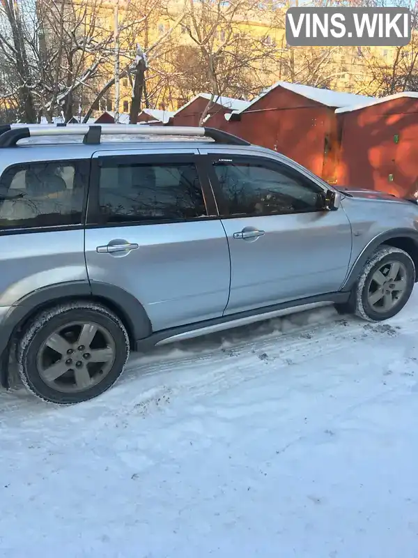 JMBXRCU5W7U000804 Mitsubishi Outlander 2006 Позашляховик / Кросовер 2.4 л. Фото 3