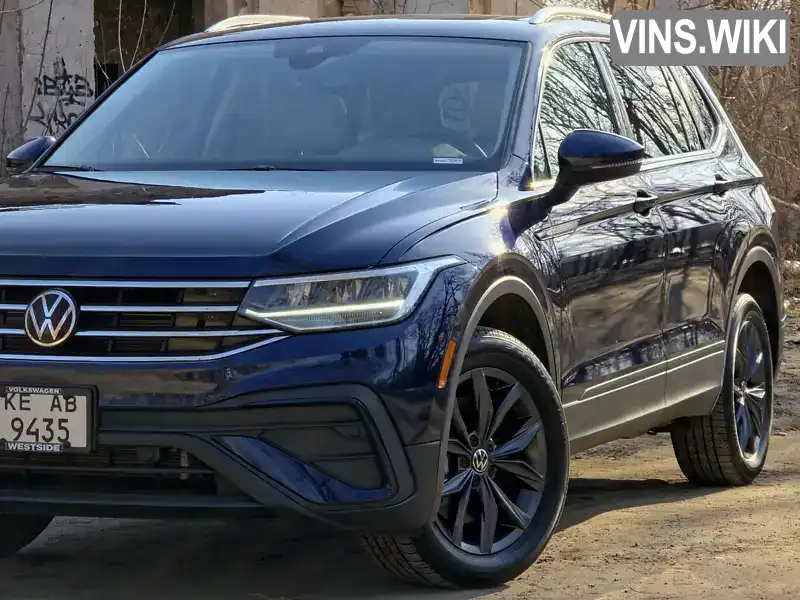 Позашляховик / Кросовер Volkswagen Tiguan 2023 2 л. Автомат обл. Дніпропетровська, Кривий Ріг - Фото 1/21