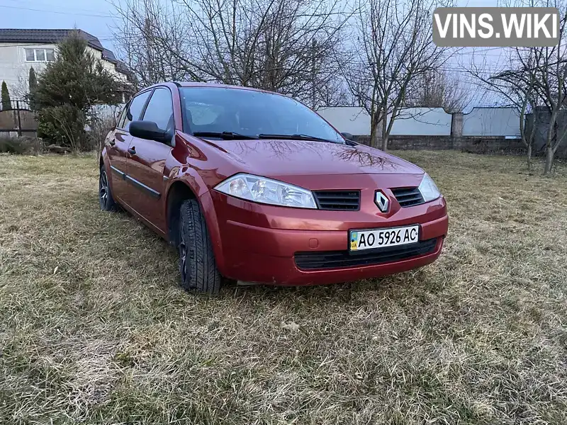 VF1LM1A0H32162599 Renault Megane 2005 Седан 1.39 л. Фото 2