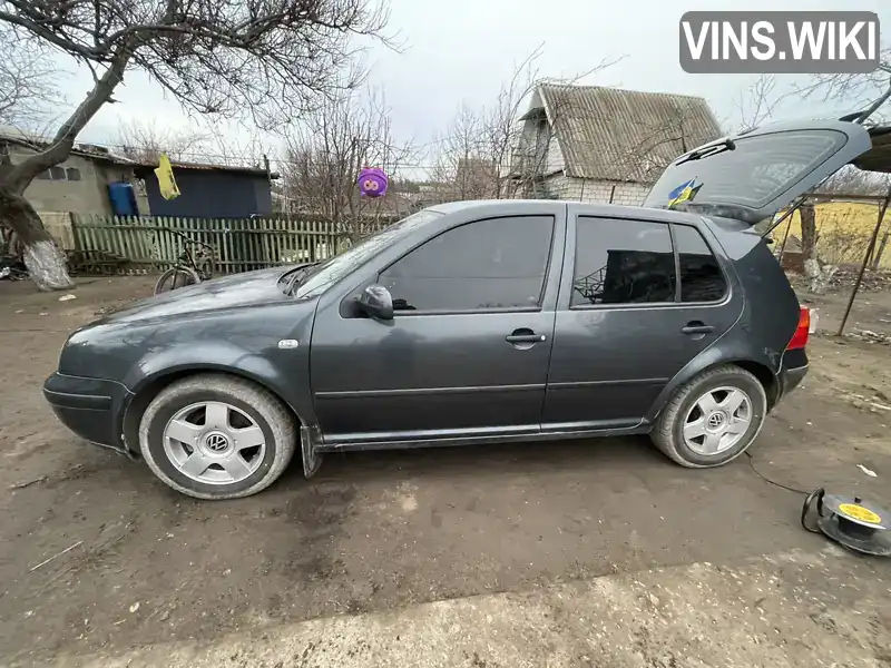 WVWZZZ1JZYU012332 Volkswagen Golf 1999 Хетчбек 1.39 л. Фото 4