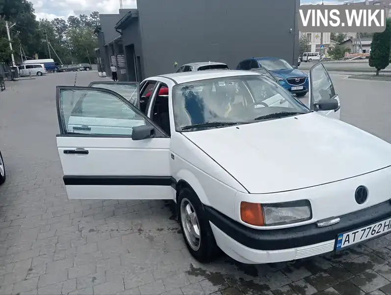 WVWZZZ31ZKB111205 Volkswagen Passat 1990 Седан  Фото 2