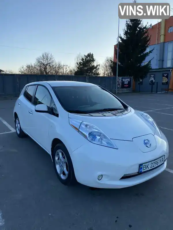 1N4AZ0CP7EC333617 Nissan Leaf 2014 Хетчбек  Фото 8