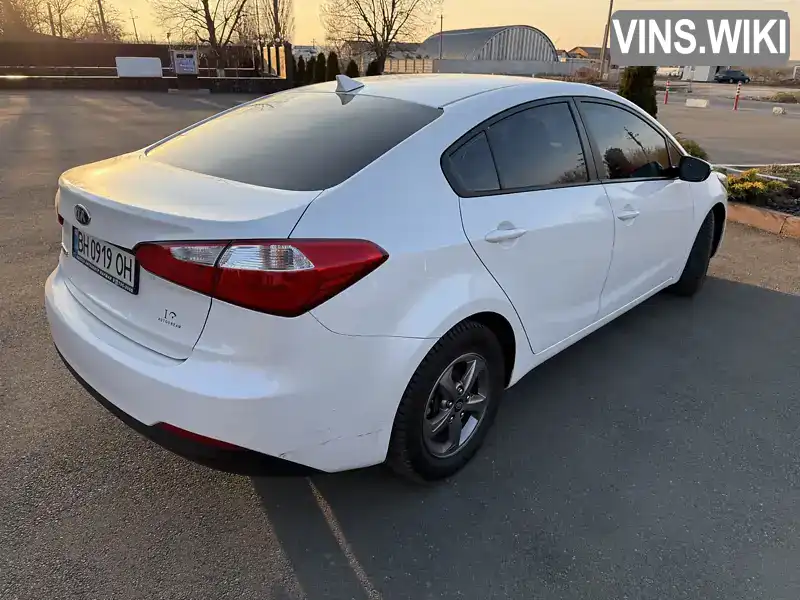 KNAFX4A65G5549817 Kia Forte 2015 Седан 1.8 л. Фото 5