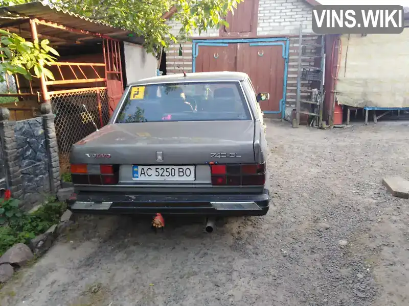 Седан Volvo 740 1986 2.38 л. обл. Волынская, Луцк - Фото 1/4