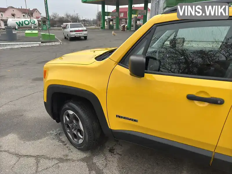 ZACCJBABXJPH31763 Jeep Renegade 2018 Позашляховик / Кросовер 2.4 л. Фото 4