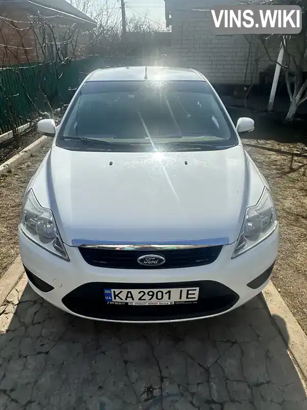 WF0PXXWPDPBC73156 Ford Focus 2011 Хетчбек  Фото 2