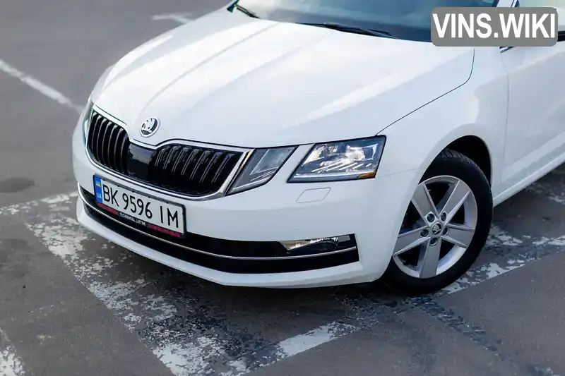 TMBJJ7NE9L0114940 Skoda Octavia 2019 Універсал 1.97 л. Фото 2