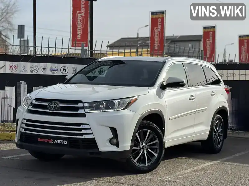 Позашляховик / Кросовер Toyota Highlander 2017 3.46 л. Автомат обл. Київська, Буча - Фото 1/21