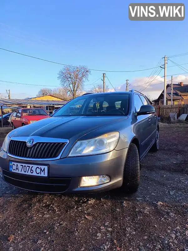 Універсал Skoda Octavia 2010 1.6 л. Ручна / Механіка обл. Черкаська, Сміла - Фото 1/21