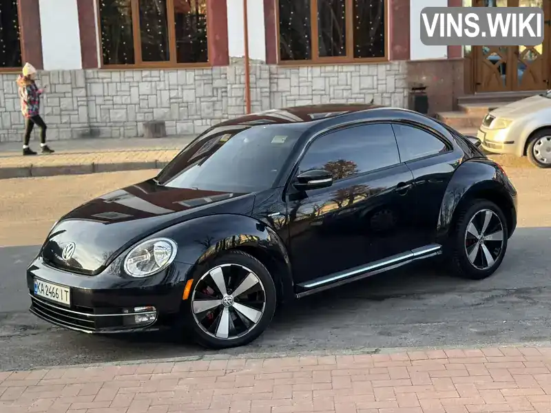 Хэтчбек Volkswagen Beetle 2012 2 л. Ручная / Механика обл. Волынская, Владимир - Фото 1/21