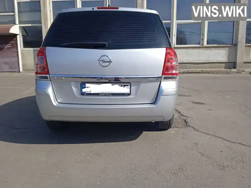 W0L0AHM75D2065508 Opel Zafira 2013 Минивэн 1.7 л. Фото 2