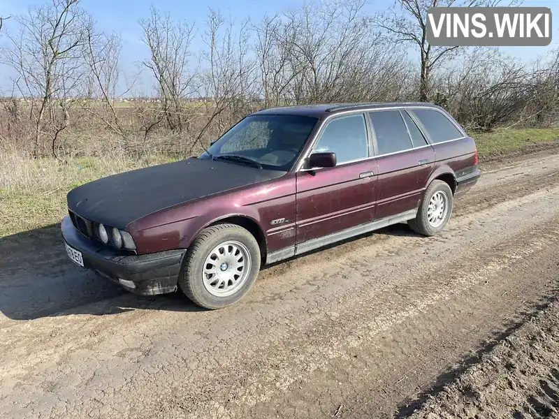 WBAHG51050GJ92885 BMW 5 Series 1994 Универсал 2 л. Фото 1