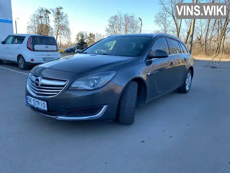 Универсал Opel Insignia 2013 1.96 л. Автомат обл. Ровенская, Ровно - Фото 1/21