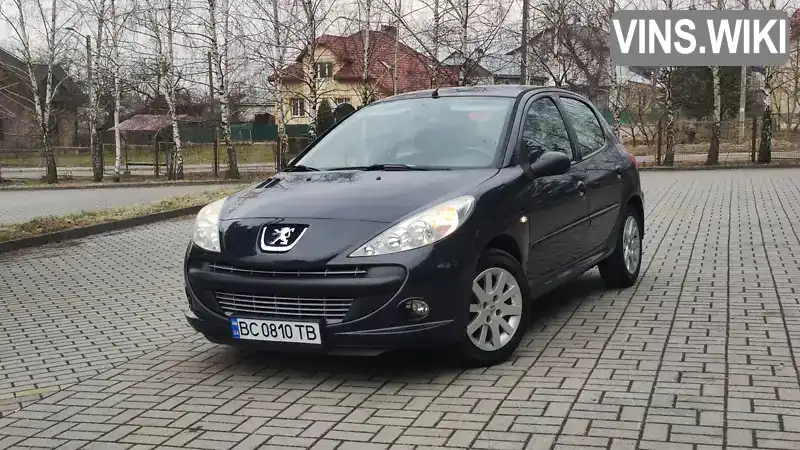 VF32MKFT0BY079789 Peugeot 206 2011 Хетчбек 1.36 л. Фото 8