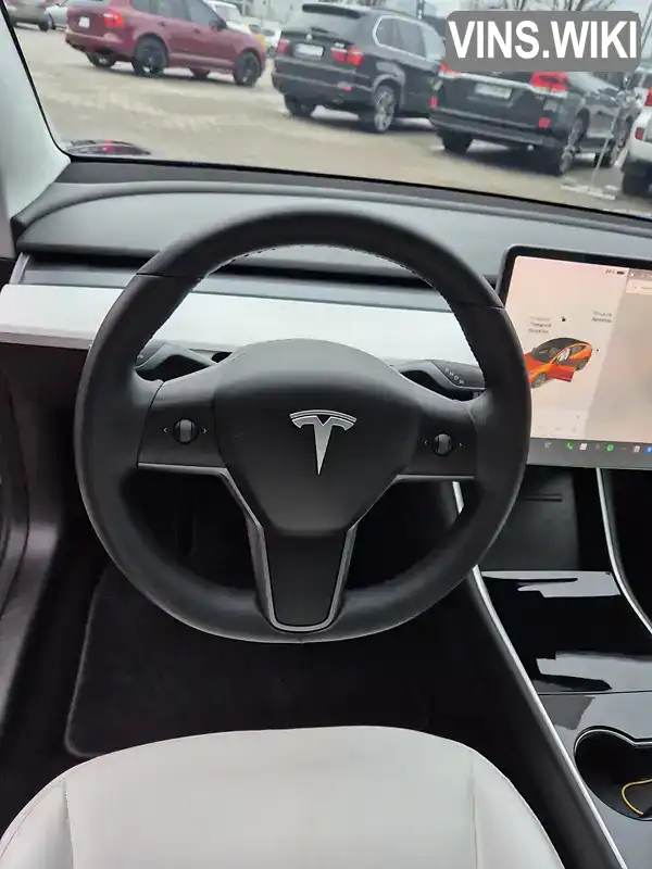 5YJ3E1EB5LF622159 Tesla Model 3 2019 Седан  Фото 4