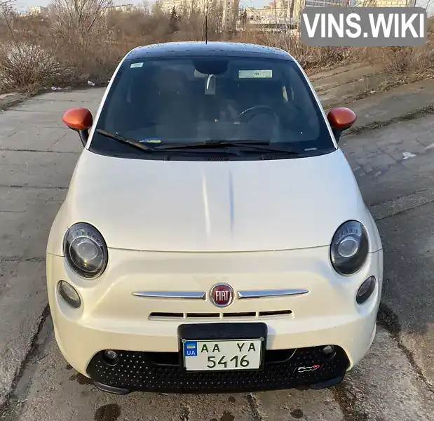 Хэтчбек Fiat 500e 2015 null_content л. Автомат обл. Киевская, Киев - Фото 1/21