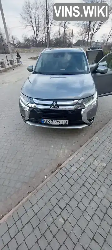 Позашляховик / Кросовер Mitsubishi Outlander 2017 2.23 л. Автомат обл. Хмельницька, Хмельницький - Фото 1/11