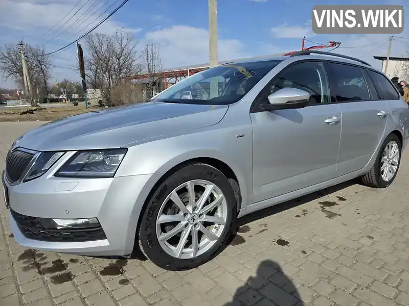 TMBJJ7NE2J0043724 Skoda Octavia 2017 Универсал 1.97 л. Фото 9