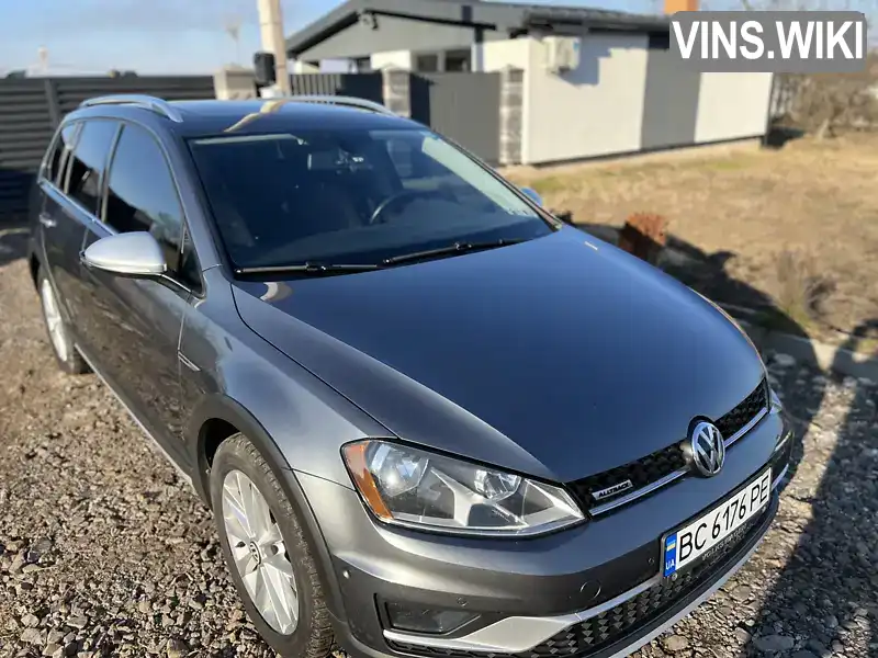 3VWH17AU7HM529395 Volkswagen Golf Alltrack 2017 Универсал 1.8 л. Фото 1