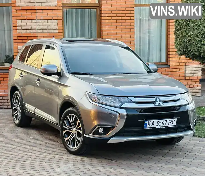 JMBXTGF3WJJ000274 Mitsubishi Outlander 2018 Позашляховик / Кросовер 2.36 л. Фото 1