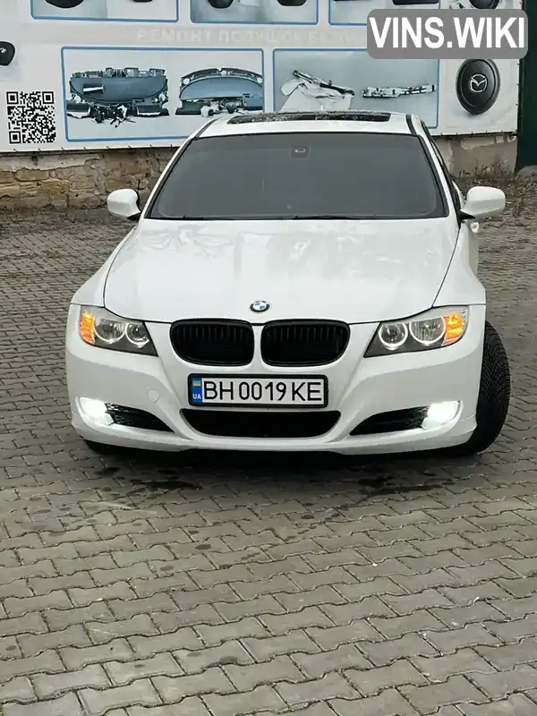 Седан BMW 3 Series 2010 3 л. Автомат обл. Одесская, Одесса - Фото 1/20