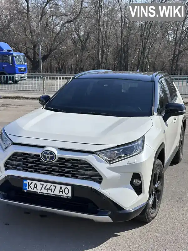 Позашляховик / Кросовер Toyota RAV4 2021 2.4 л. Варіатор обл. Дніпропетровська, Дніпро (Дніпропетровськ) - Фото 1/19