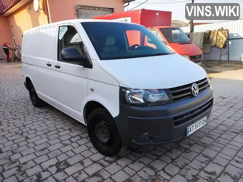 Минивэн Volkswagen Transporter 2013 2 л. Ручная / Механика обл. Ивано-Франковская, Городенка - Фото 1/14