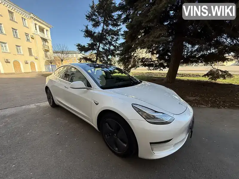 Седан Tesla Model 3 2020 null_content л. обл. Одеська, Одеса - Фото 1/21