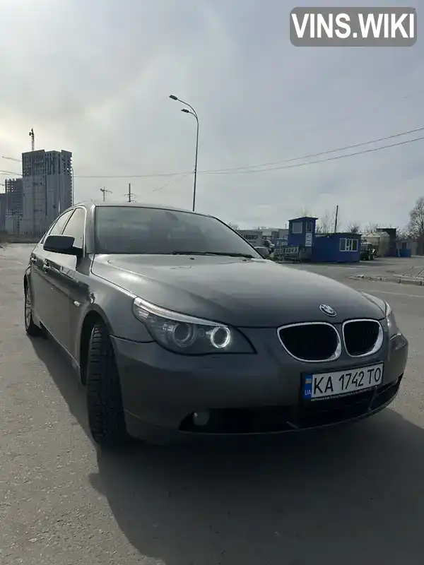 Седан BMW 5 Series 2005 2.5 л. Ручна / Механіка обл. Київська, Київ - Фото 1/21