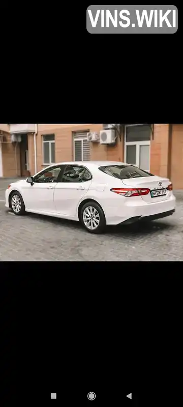 4T1B11HK4JU087859 Toyota Camry 2018 Седан 2.49 л. Фото 2