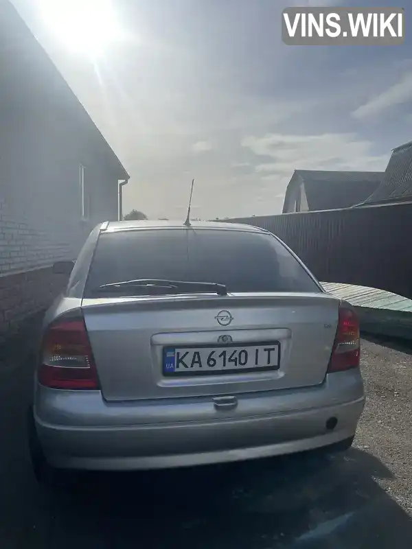 W0L0TGF4836114272 Opel Astra 2003 Хетчбек 1.4 л. Фото 4