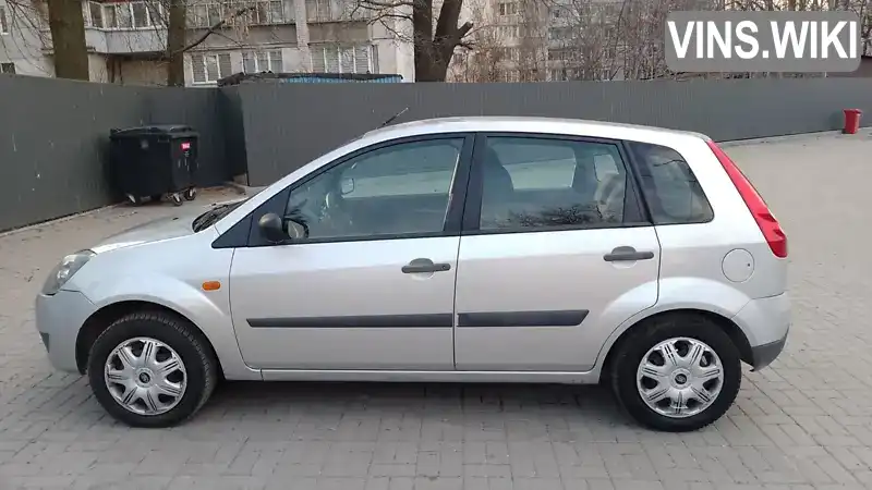 WF0HXXWPJH6B29418 Ford Fiesta 2006 Хетчбек 1.39 л. Фото 2