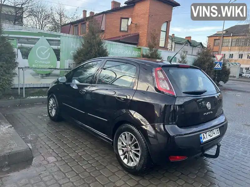 ZFA19900000746706 Fiat Punto 2011 Хетчбек 1.3 л. Фото 2